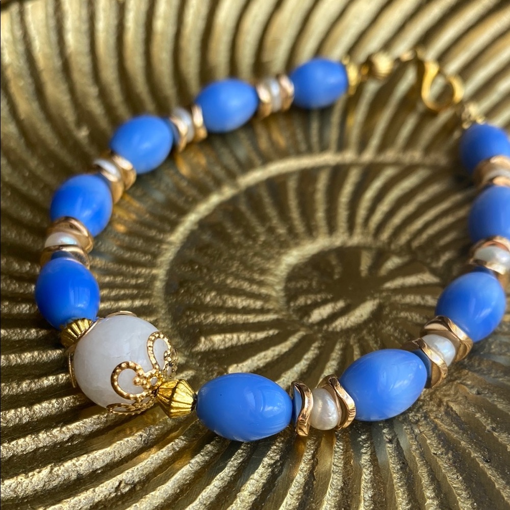 Handmade Periwinkle Glass Beads, Pearls and Golden Accents Bracelet